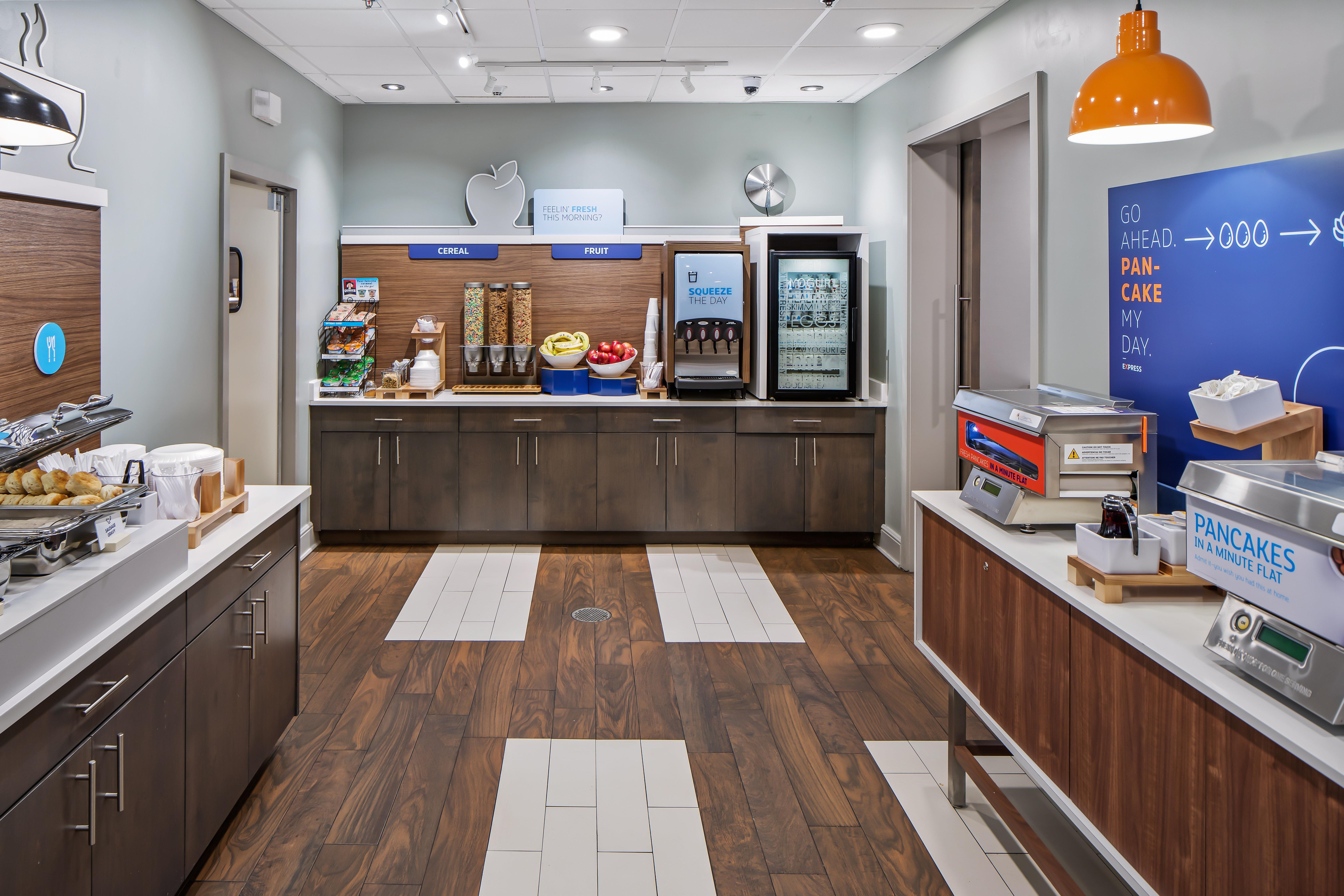Holiday Inn Express Atlanta Airport-College Park By Ihg Exteriör bild
