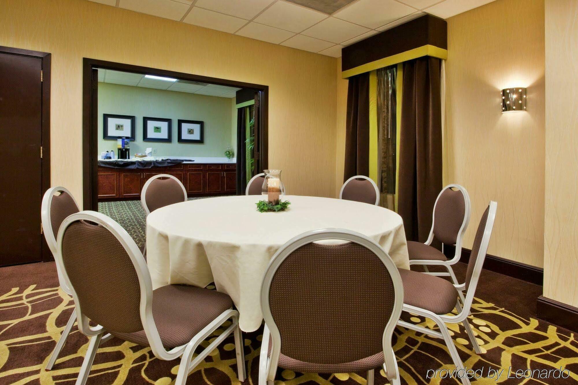 Holiday Inn Express Atlanta Airport-College Park By Ihg Exteriör bild